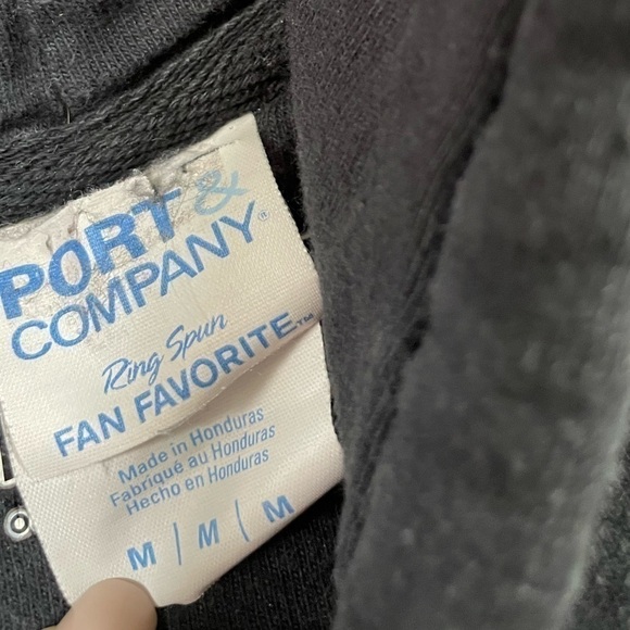 NETFLIX | STRANGER THINGS BLACK DRAWSTRING HOODIE, RED LOGO, SIZE M - Picture 3 of 3